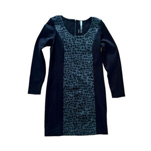 KENSIE gray and black round neck houndstooth pattern long-sleeved midi dress